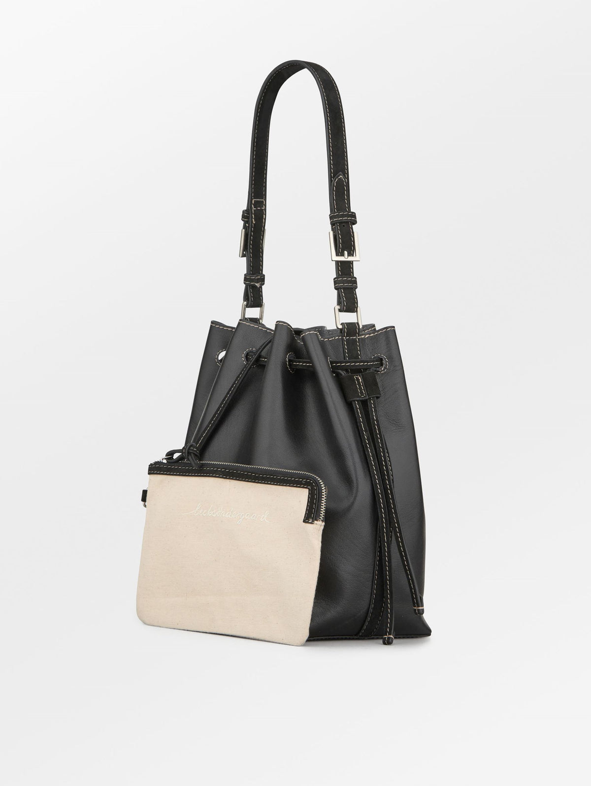 Smooth Bucket Bag OneSize - Becksöndergaard