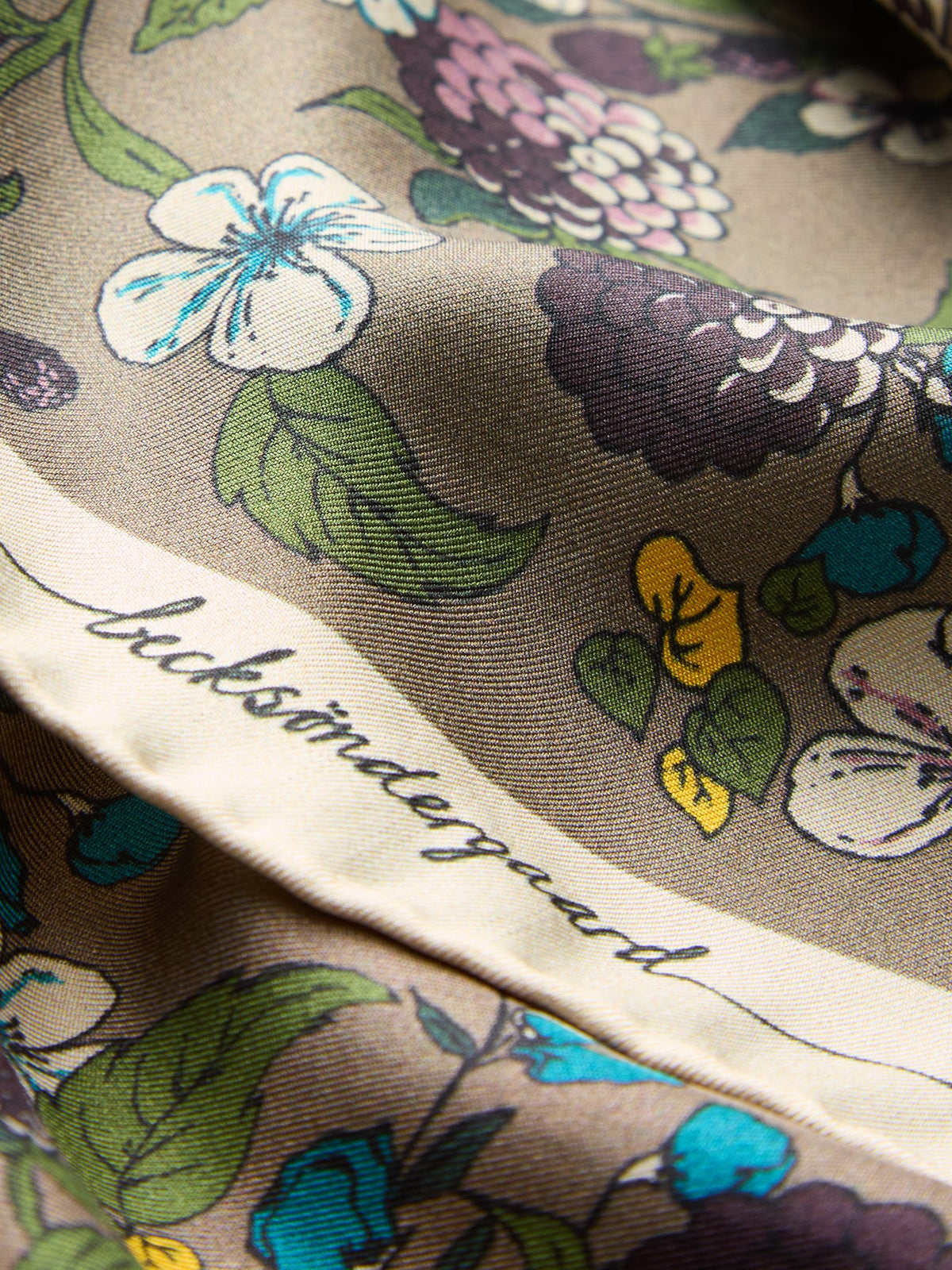 Autumn Blackberry Sia Scarf OneSize - Becksöndergaard